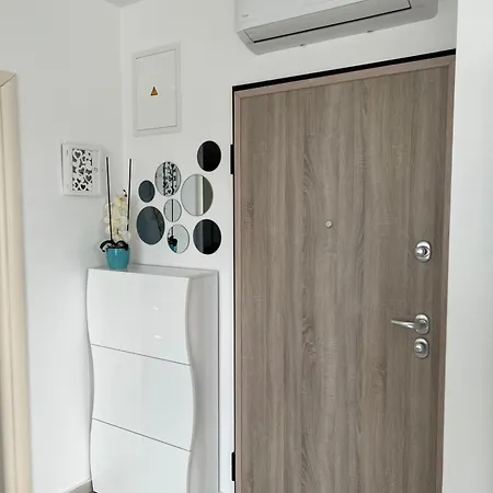 Sunset Apartment